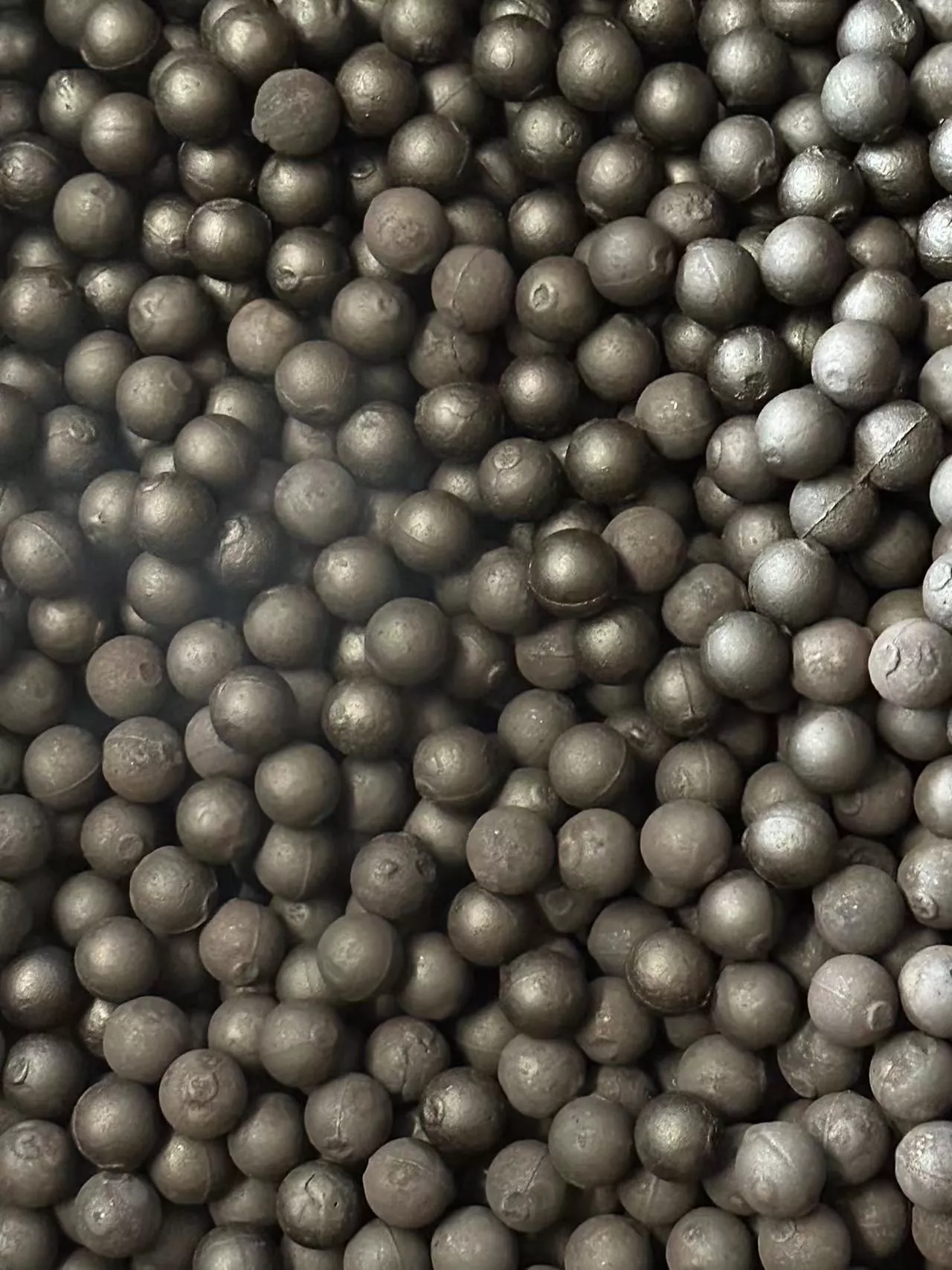 High chromium grinding balls